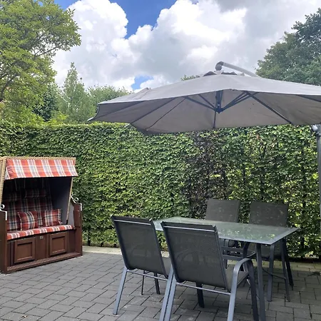 Apartment In Strackholt